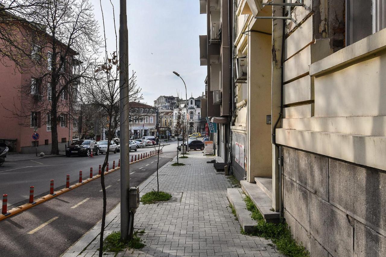 Small Studio On Budget In The Heart Of City Varna Exterior foto